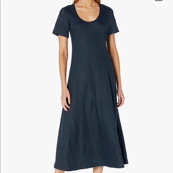 Club Monaco Dresses & Skirts - Club Monaco Scoop Neck Midi Dress Linen size 00